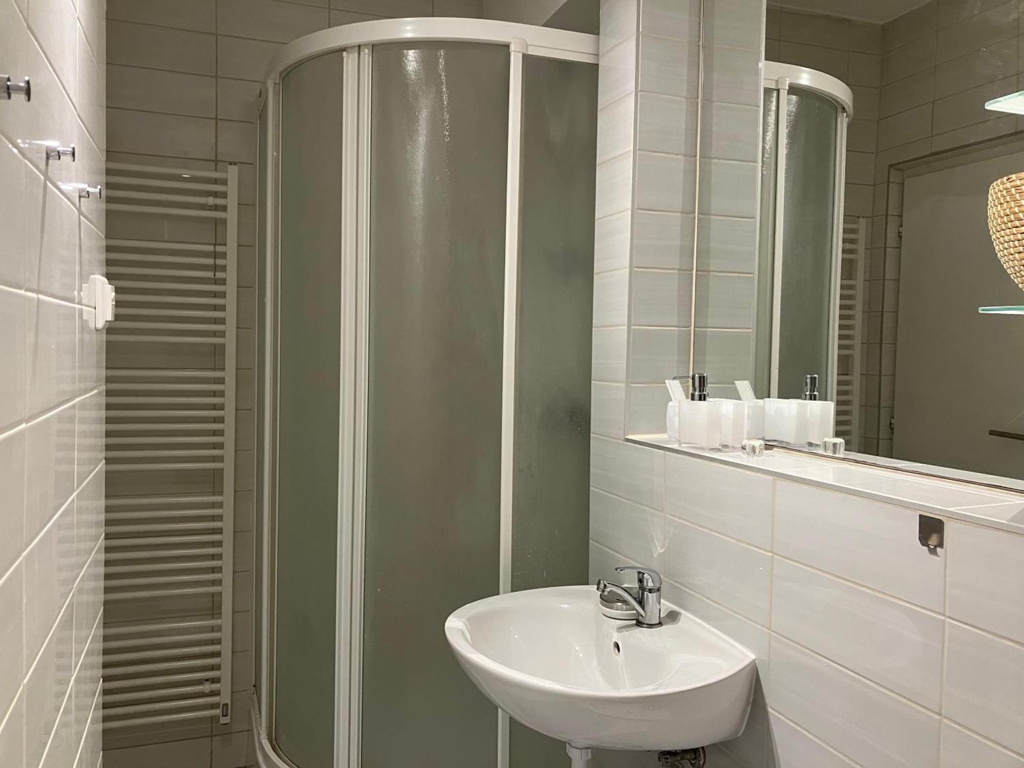 Rooms 22 - Beachfront Primošten Esterno foto
